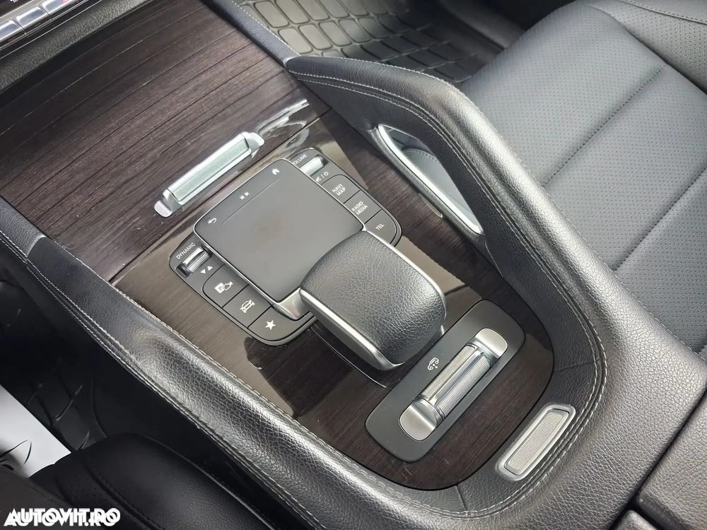 Mercedes-Benz GLE - 10