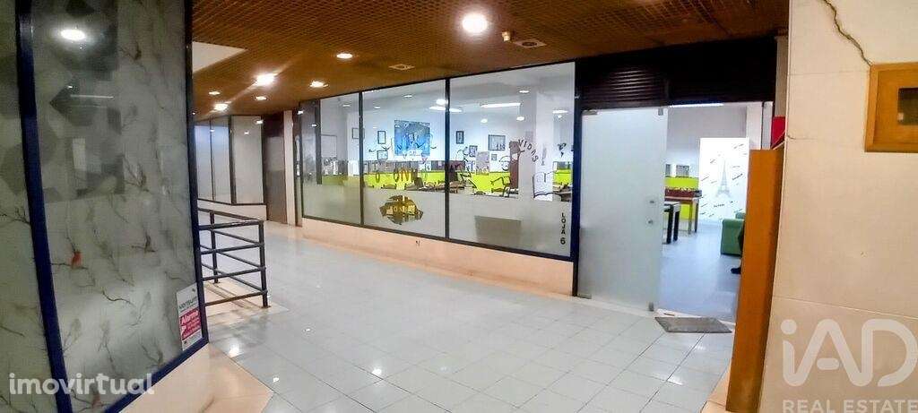 Loja / Estabelecimento Comercial em Espinho de 101,00 m2 - Grande imagem: 5/14