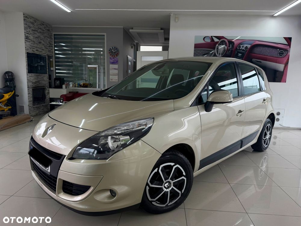 Renault Scenic - 23