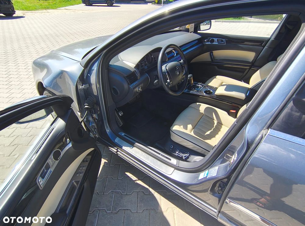 Volkswagen Phaeton 4.2 V8 4MOTION langer Radstand Automatik (5 Sitzer) - 20