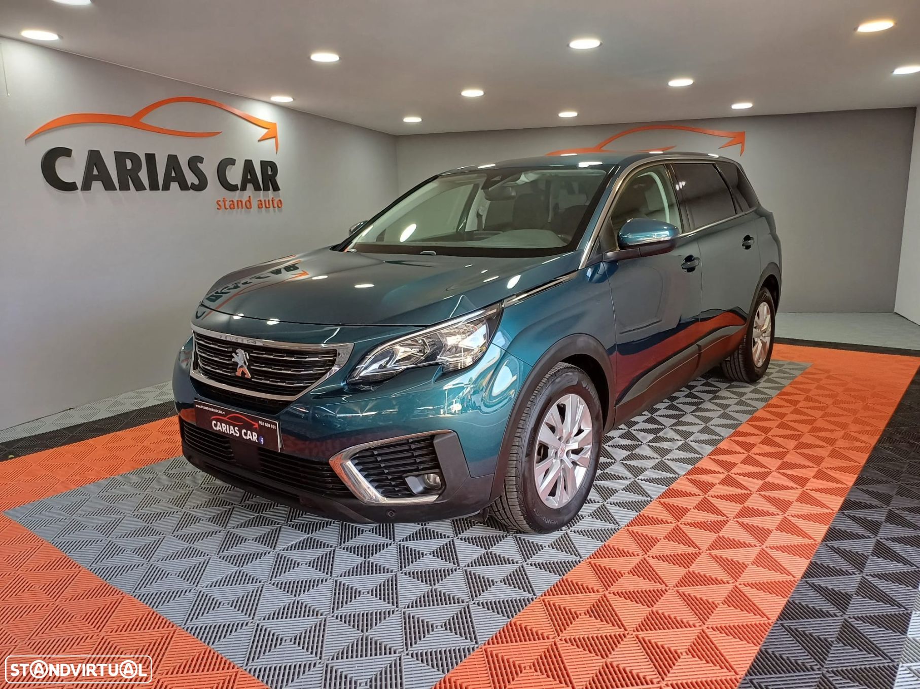 Peugeot 5008 1.2 PureTech Allure EAT8 - 1