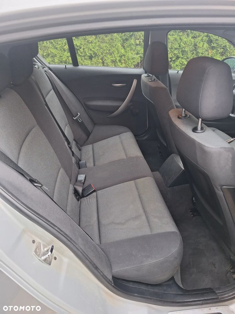 BMW Seria 1 - 10