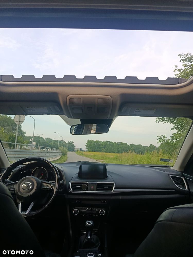 Mazda 3 - 4