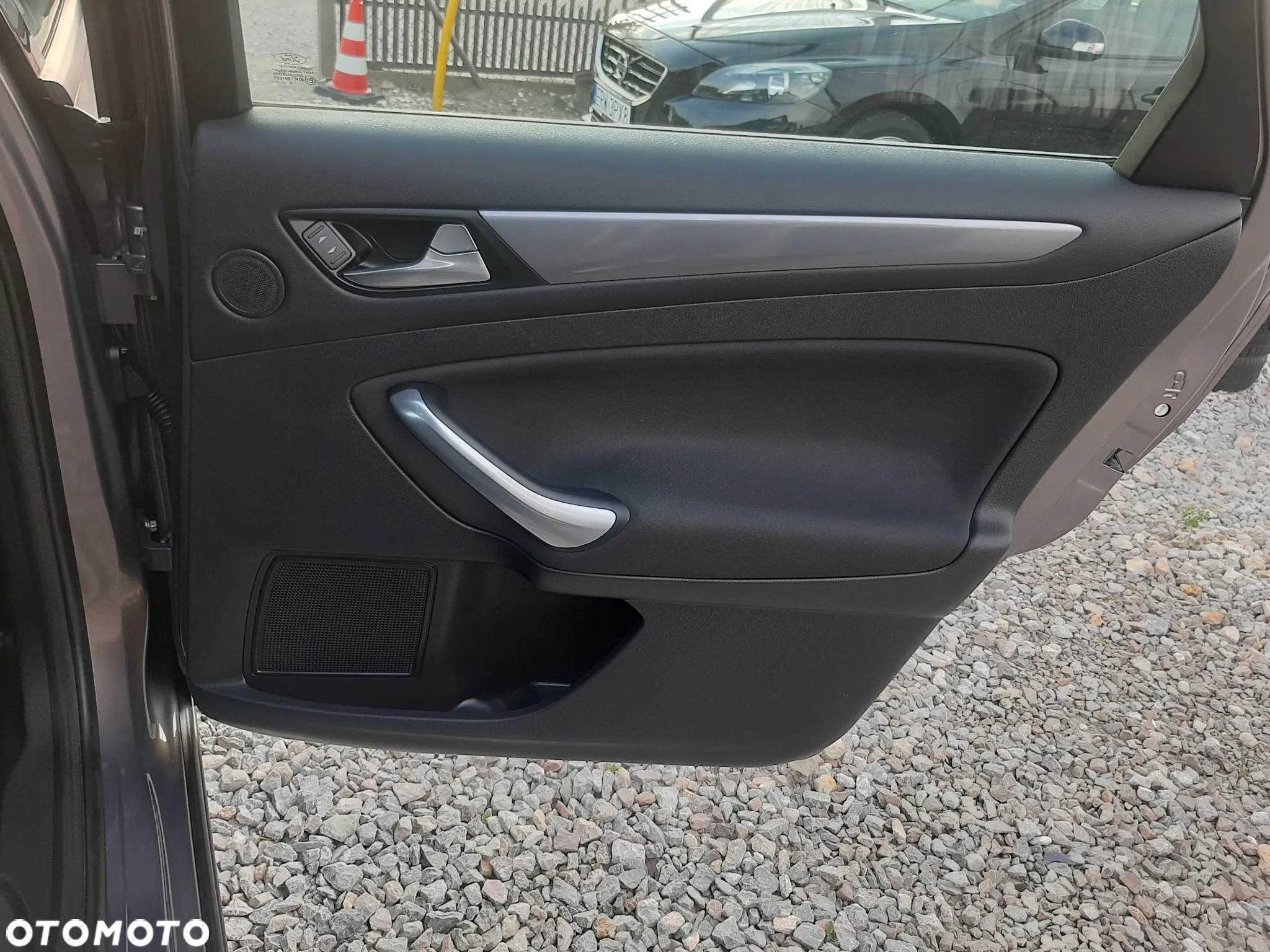 Ford Mondeo Turnier 2.0 TDCi Ambiente - 27