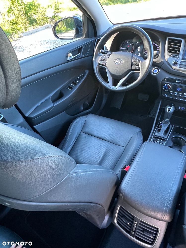 Hyundai Tucson 2.0 CRDI 4WD Automatik Premium - 17