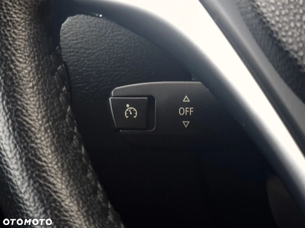 BMW X1 sDrive20i xLine - 22
