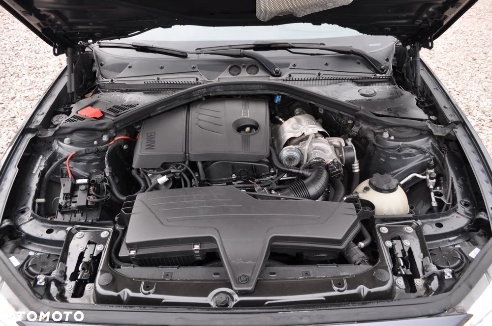 BMW Seria 1 116i - 34