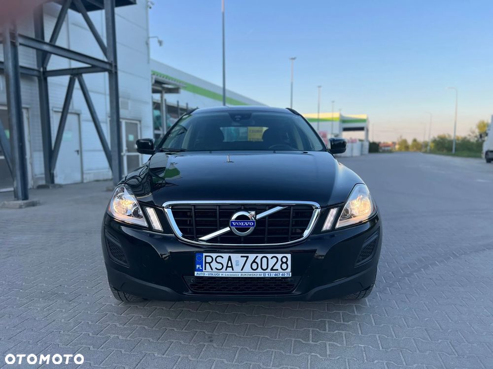 Volvo XC 60 2.4D AWD Momentum - 21