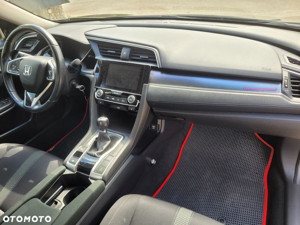 Honda Civic 1.5 T Elegance - 24