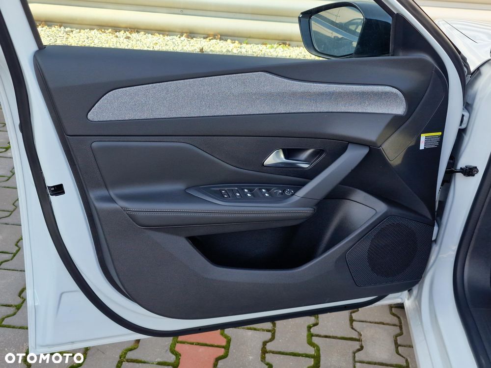 Peugeot 308 1.5 BlueHDi Allure S&S EAT8 - 10