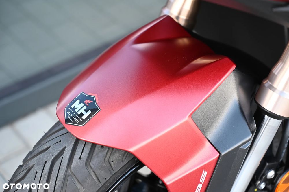 Honda ADV350 - 26