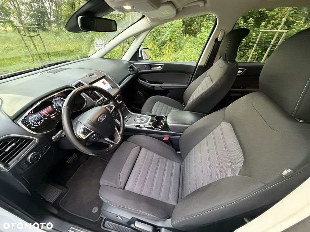 Ford Galaxy - 20