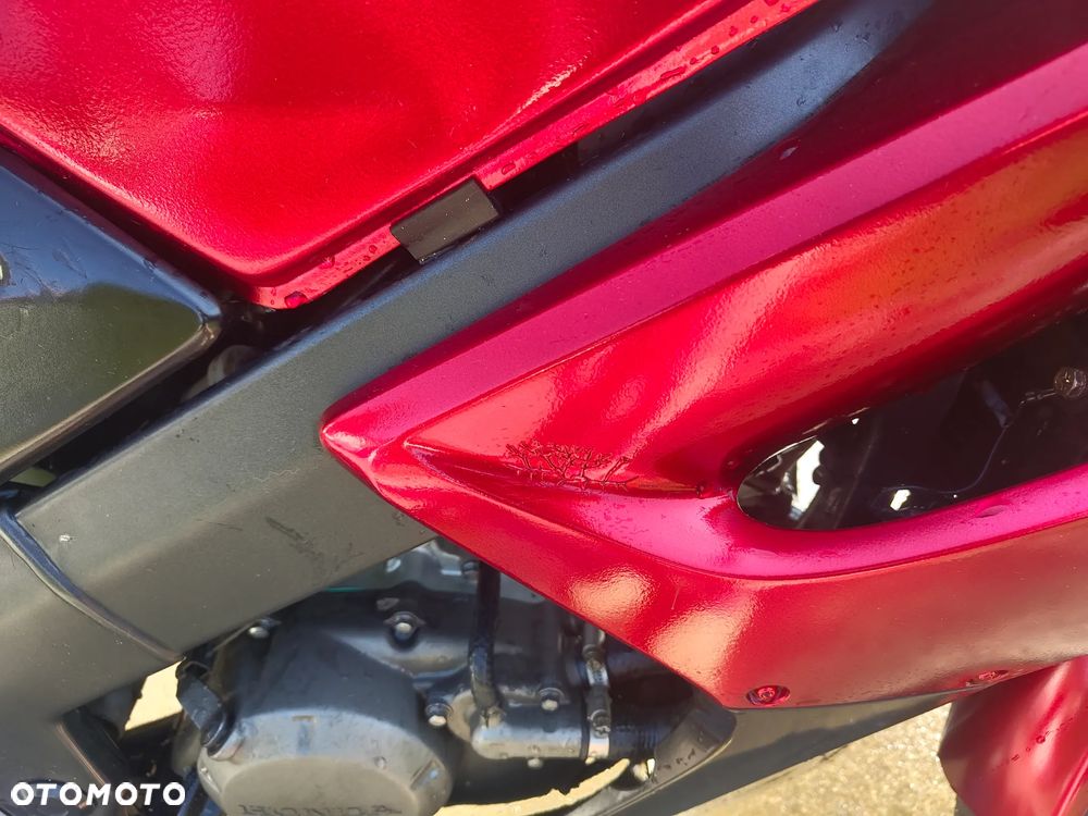 Honda CBR - 8