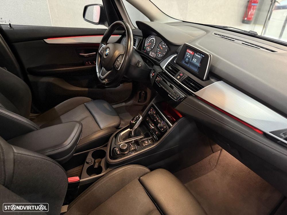 BMW 216 Active Tourer d Line Sport Auto - 12