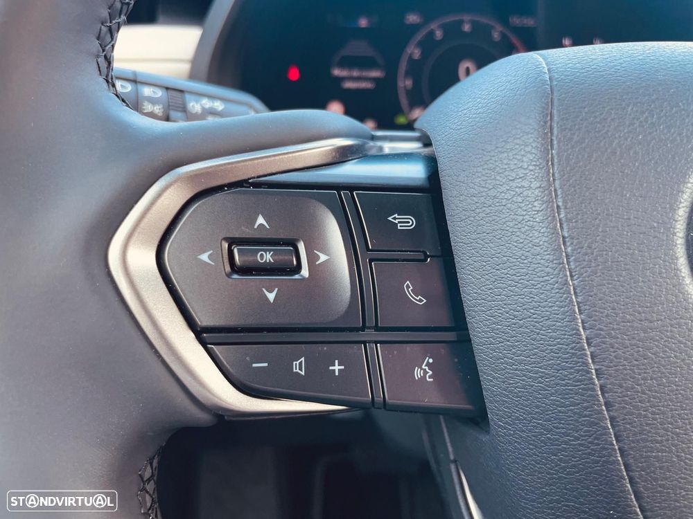 Lexus LBX Elegant - 31