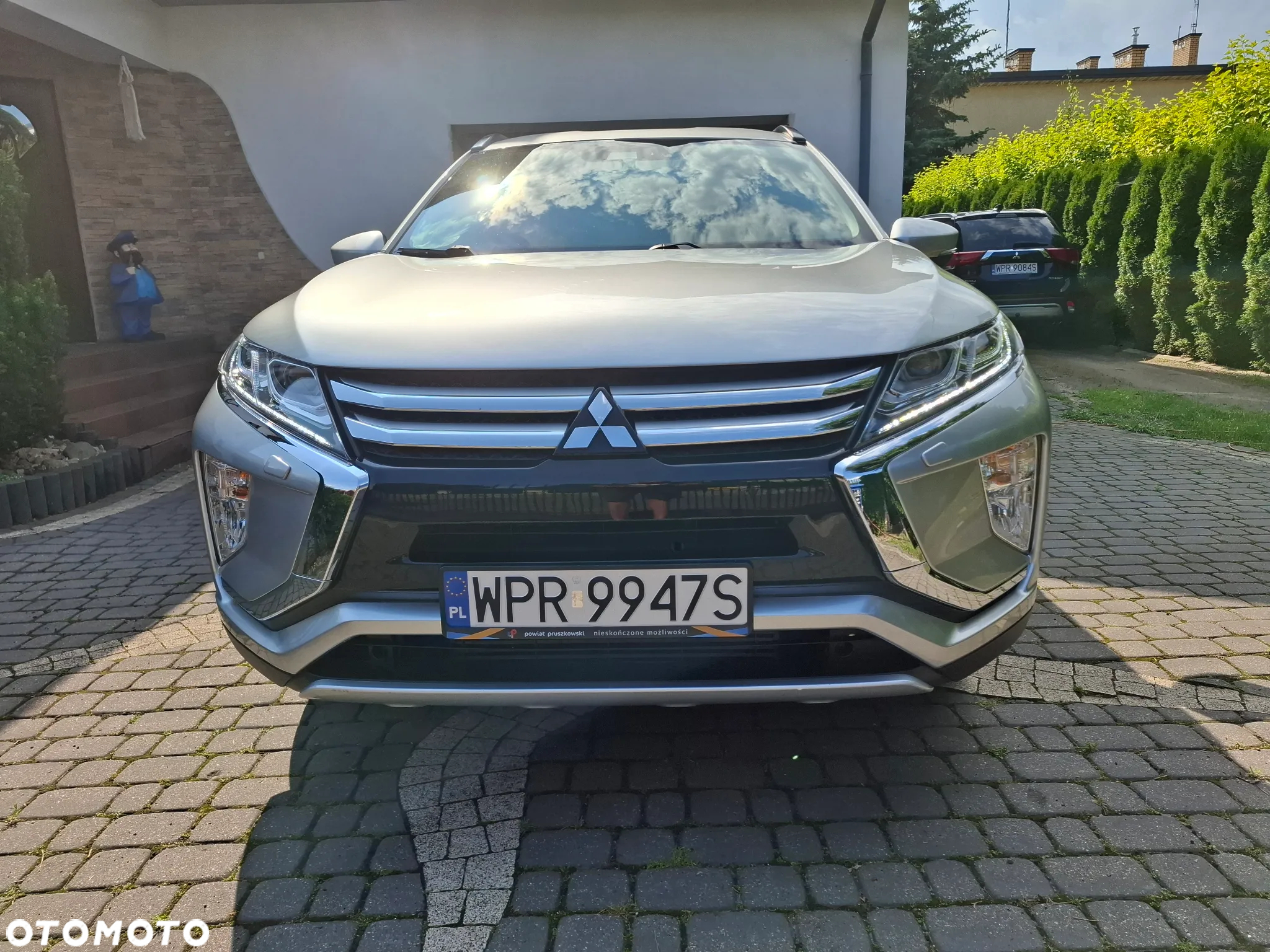 Mitsubishi Eclipse Cross 1.5 T Invite Plus CVT - 2
