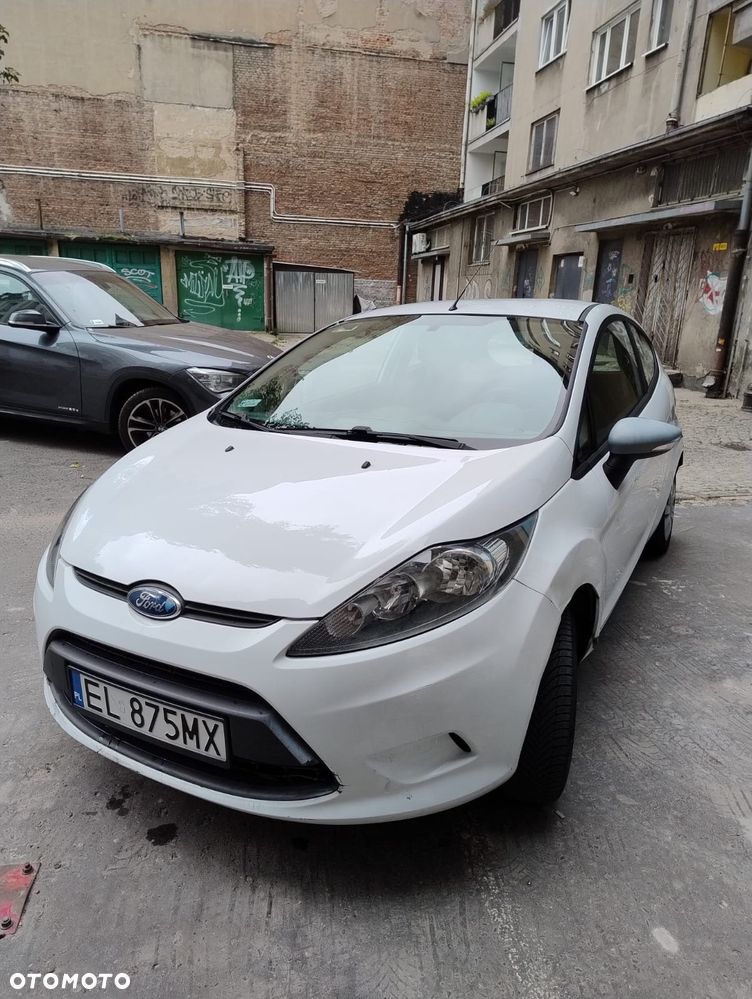 Ford Fiesta 1.25 Ambiente - 1