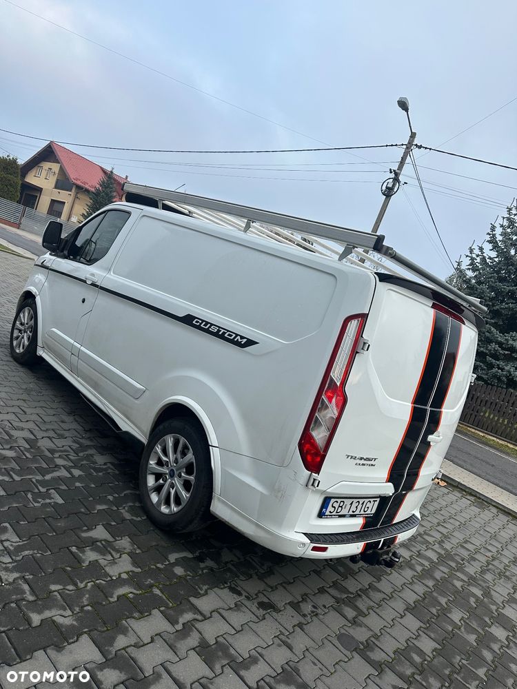 Ford Transit Custom - 11