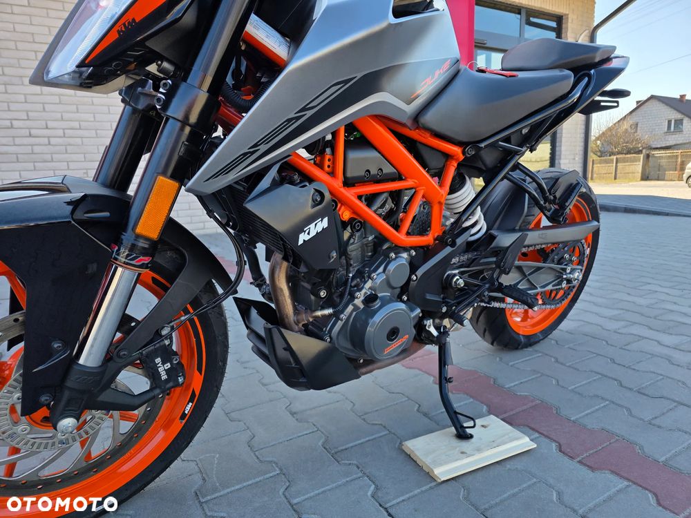 KTM Duke - 24