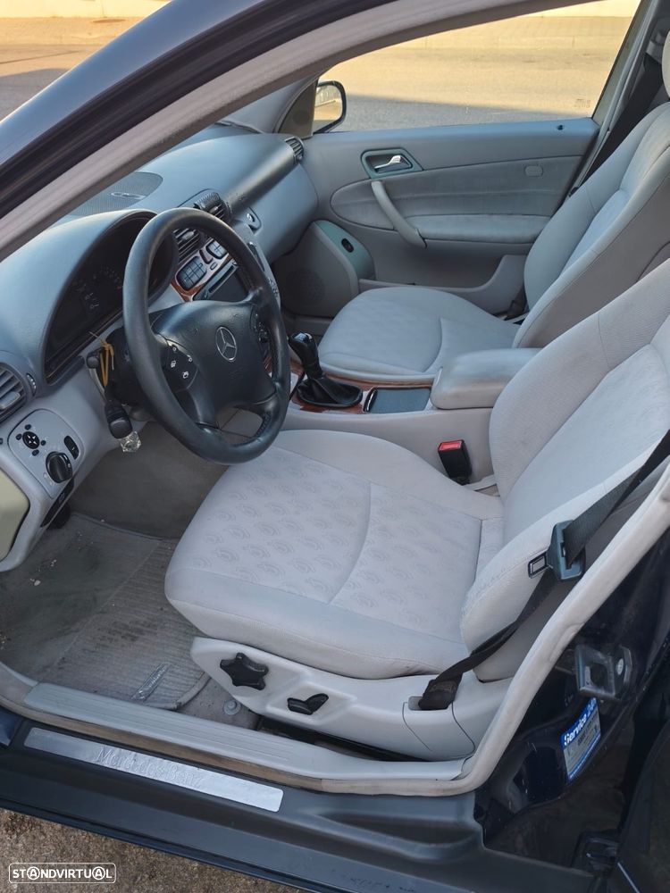 Mercedes-Benz C 220 CDI Elegance DPF - 9