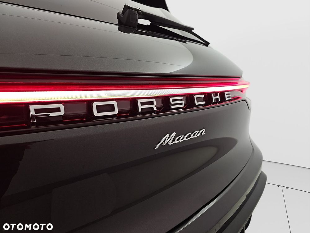 Porsche Macan Standard - 36