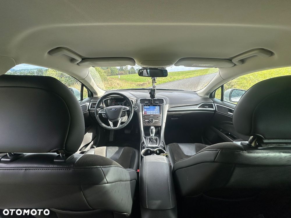 Ford Mondeo 2.0 TDCi ST-Line PowerShift - 8