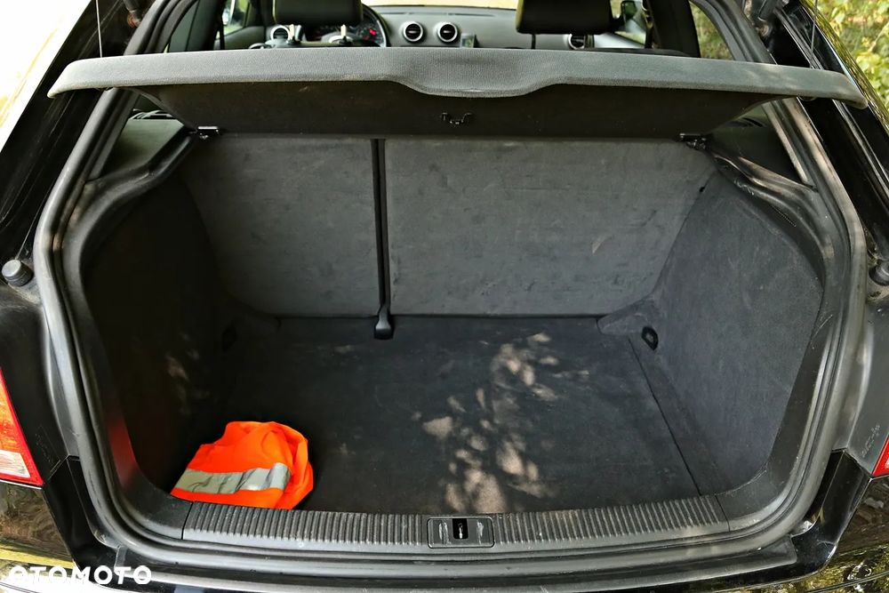 Audi A3 3-drzwiowe 1.6 S Line Sportpaket plus - 27