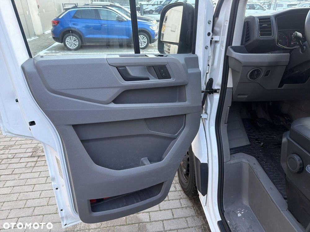 Volkswagen Crafter - 10