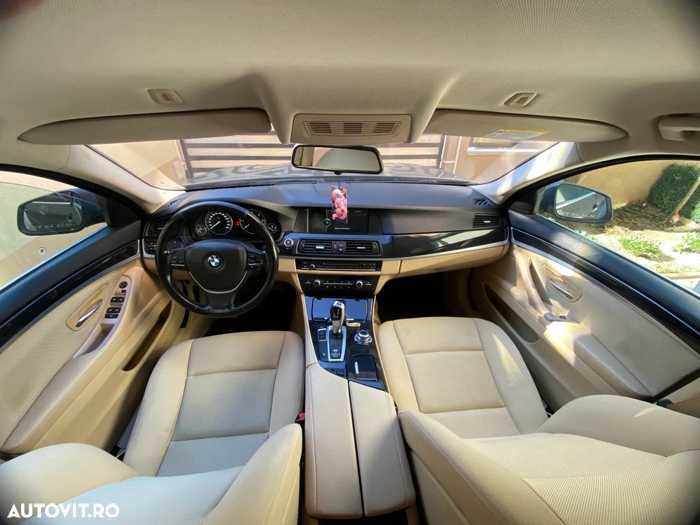 BMW Seria 5 520d Aut. Modern Line - 11