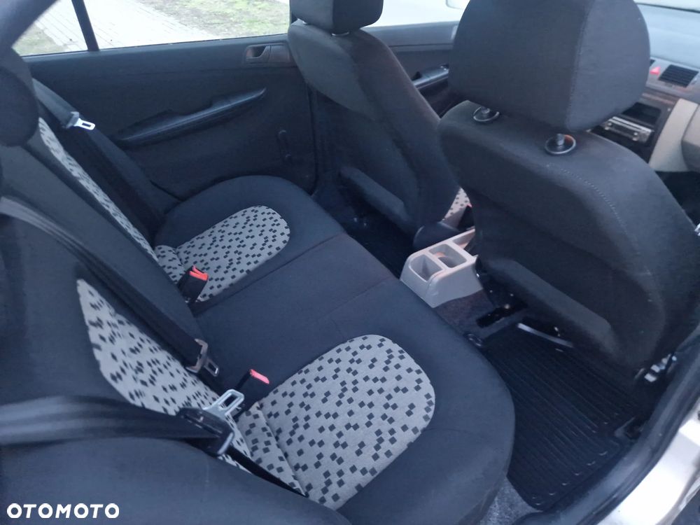 Skoda Fabia 1.4 16V Classic - 11