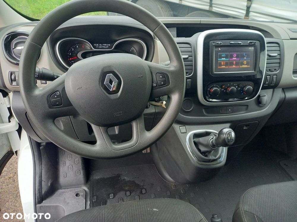 Renault Trafic - 8