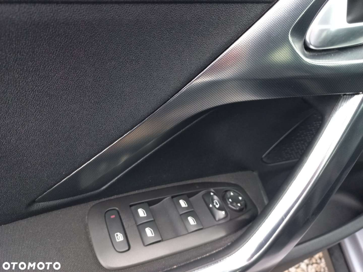Peugeot 2008 - 10