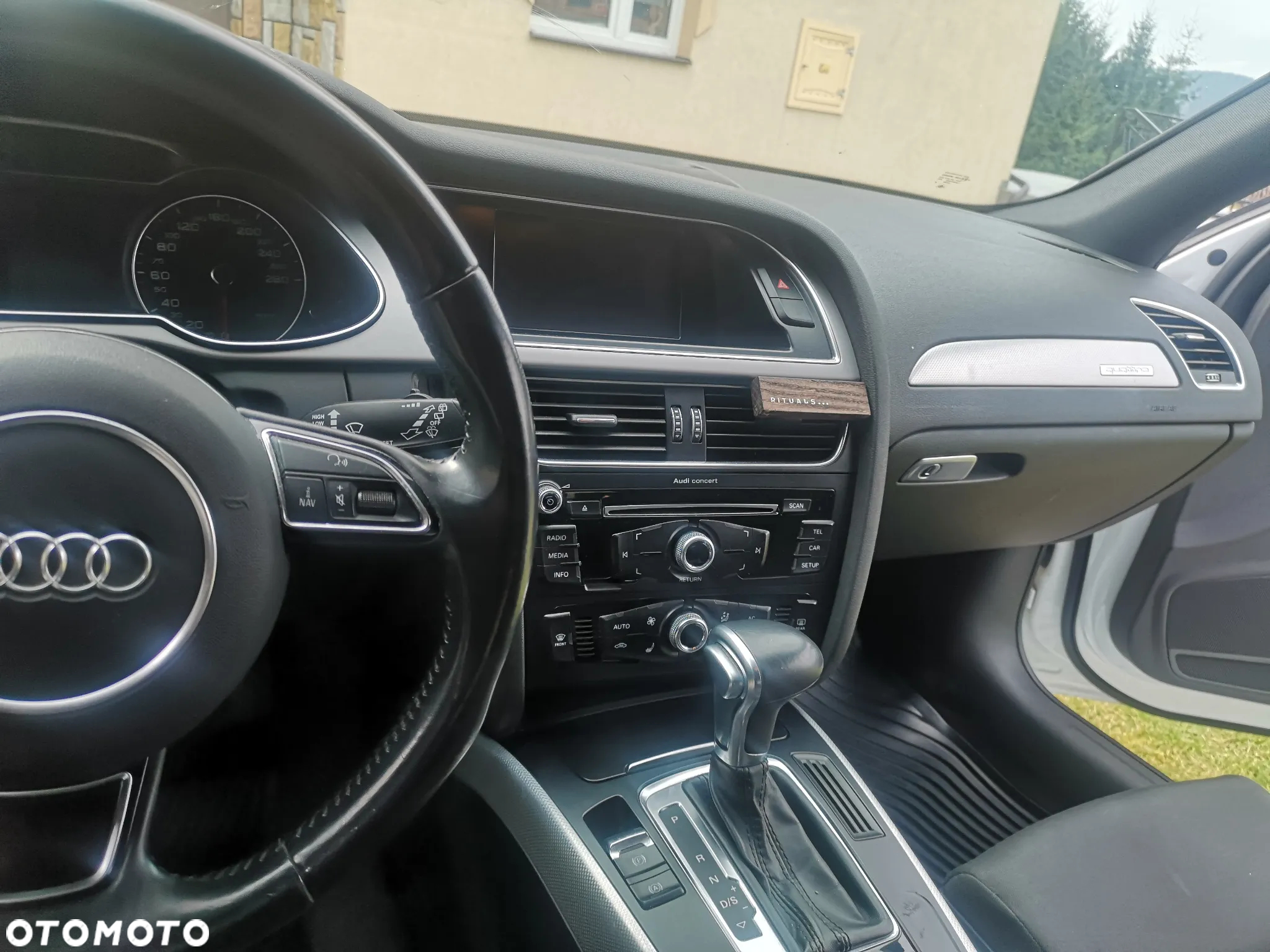 Audi A4 Avant 2.0 TDI DPF quattro S tronic S line Sportpaket - 15