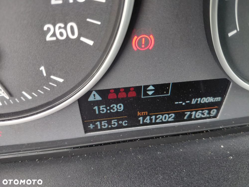 BMW Seria 1 116i - 17