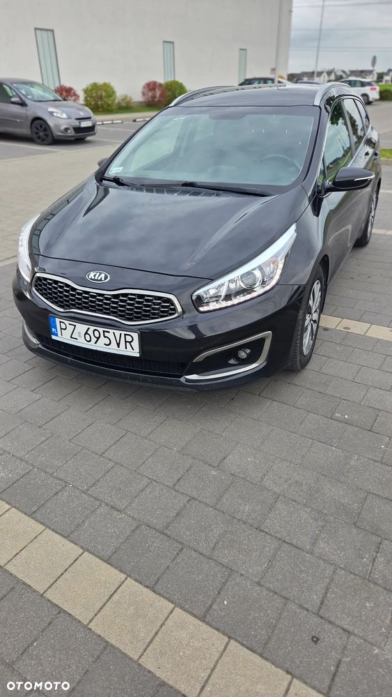 Kia Ceed 1.6 CRDi Smart Plus - 17