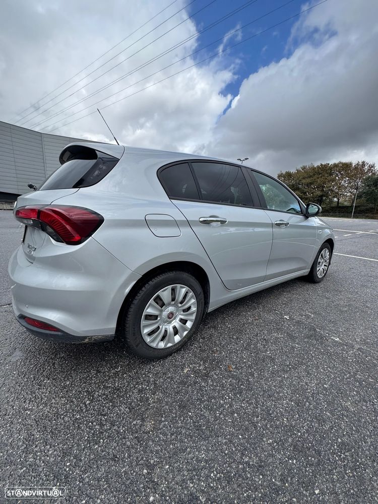 Fiat Tipo 1.3 M-Jet Easy - 2