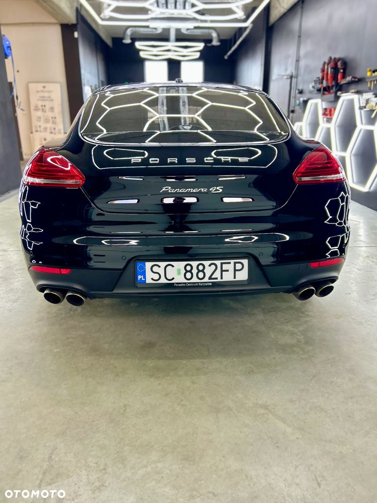 Porsche Panamera 4S Executive PDK - 8