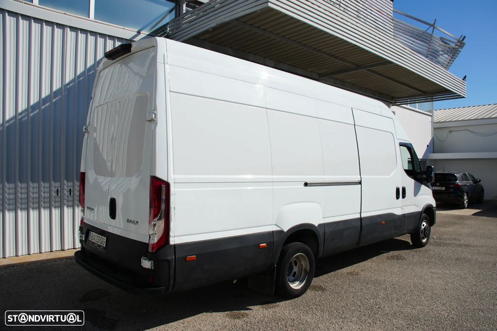Iveco Daily Longa R. Duplo 35-160 160cv - 4