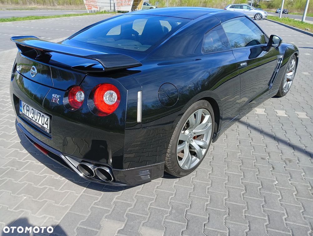 Nissan GT-R Black Edition - 7