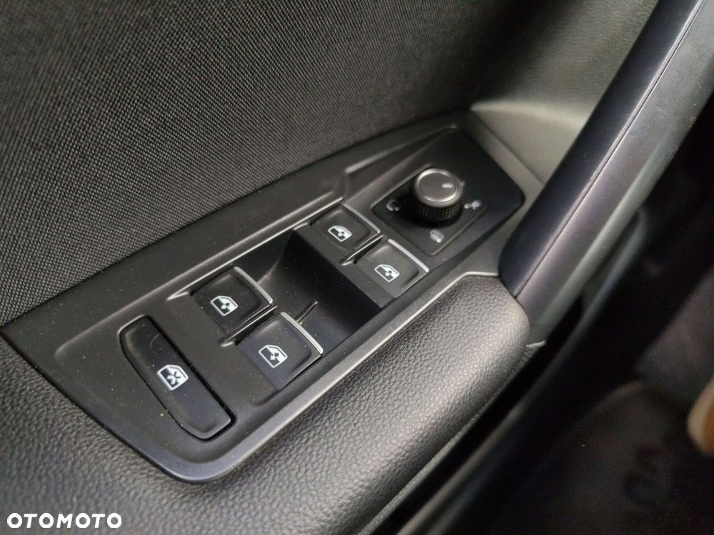 Volkswagen Tiguan Allspace 2.0 TDI 4Mot Elegance DSG - 24