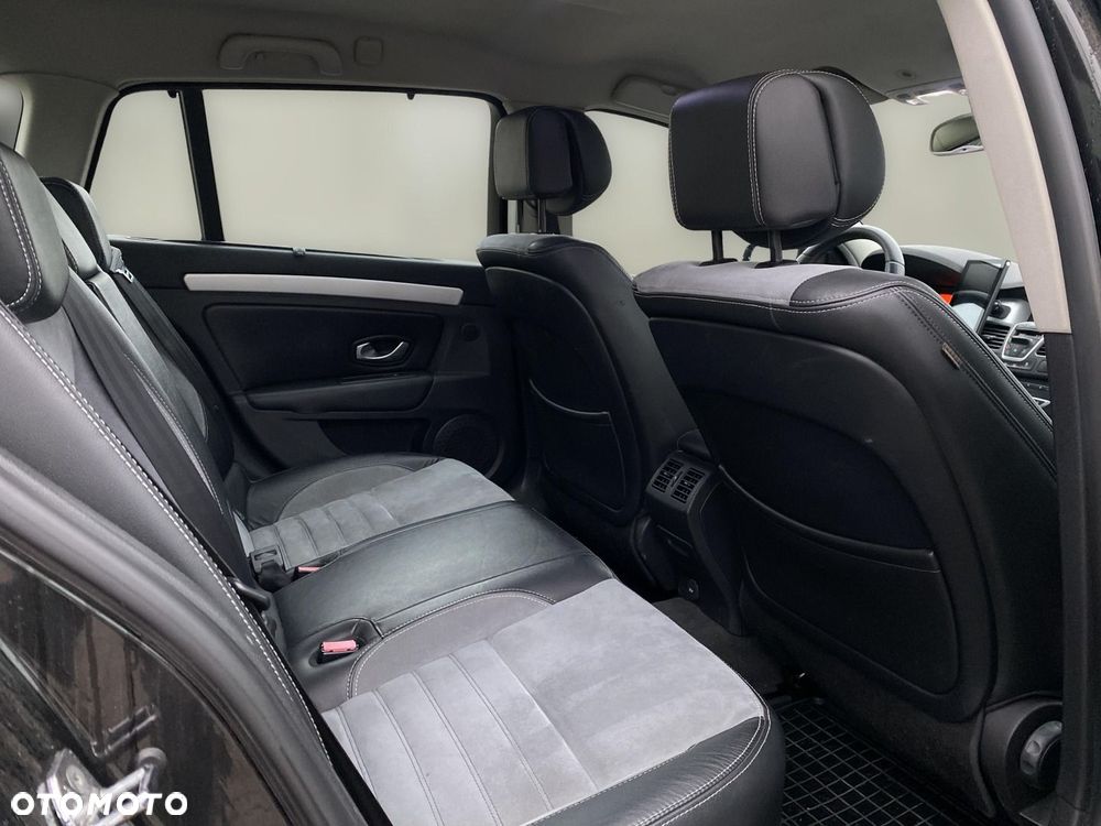 Renault Laguna 2.0 DCi GT 4WS - 14