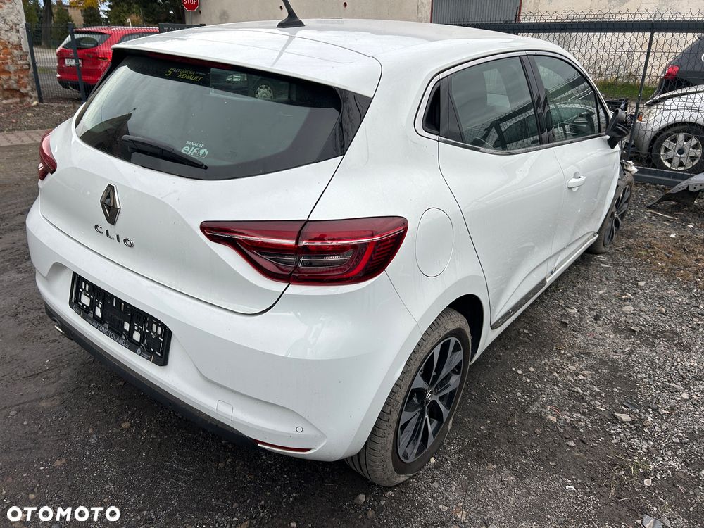 Renault Clio - 2