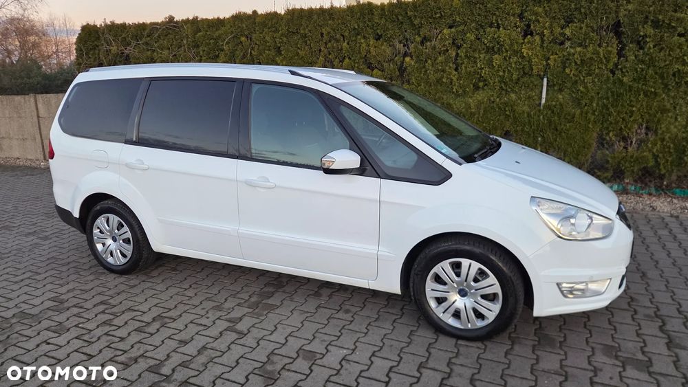 Ford Galaxy 2.0 TDCi Titanium - 16