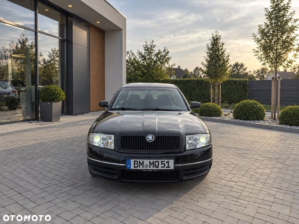 Skoda Superb - 2
