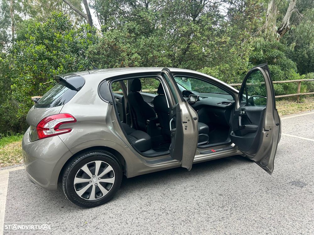 Peugeot 208 e-HDi 68 EGS5 Stop&Start Active - 7