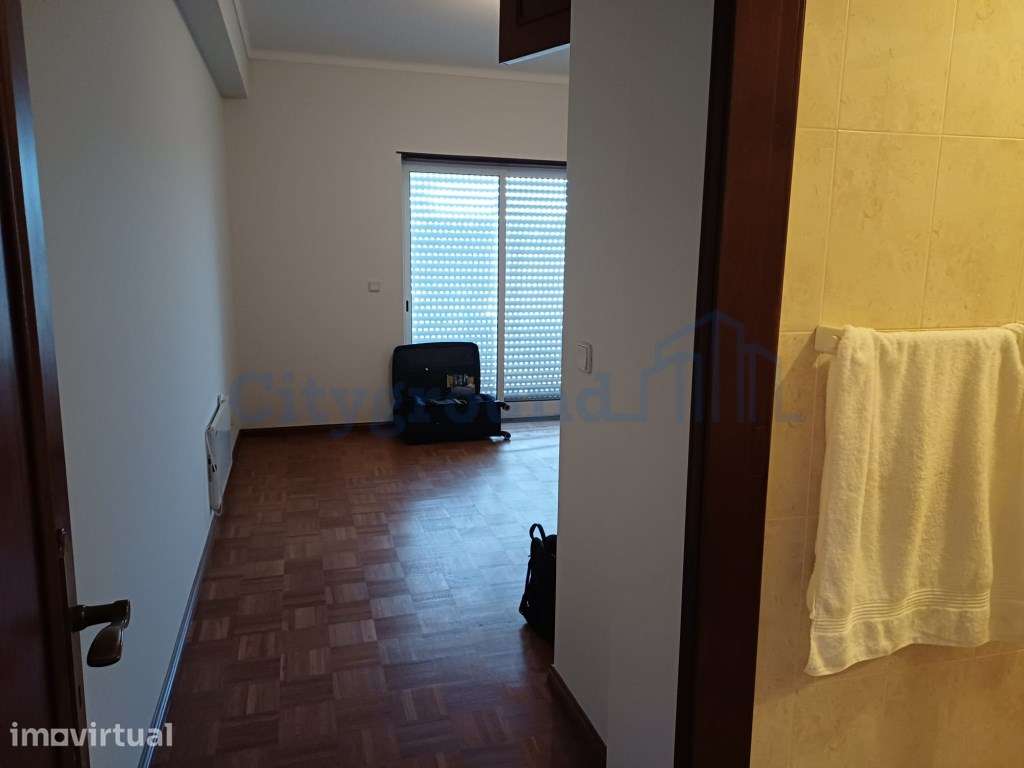 Bom apartamento T3 no centro de Ourém - Grande imagem: 5/22