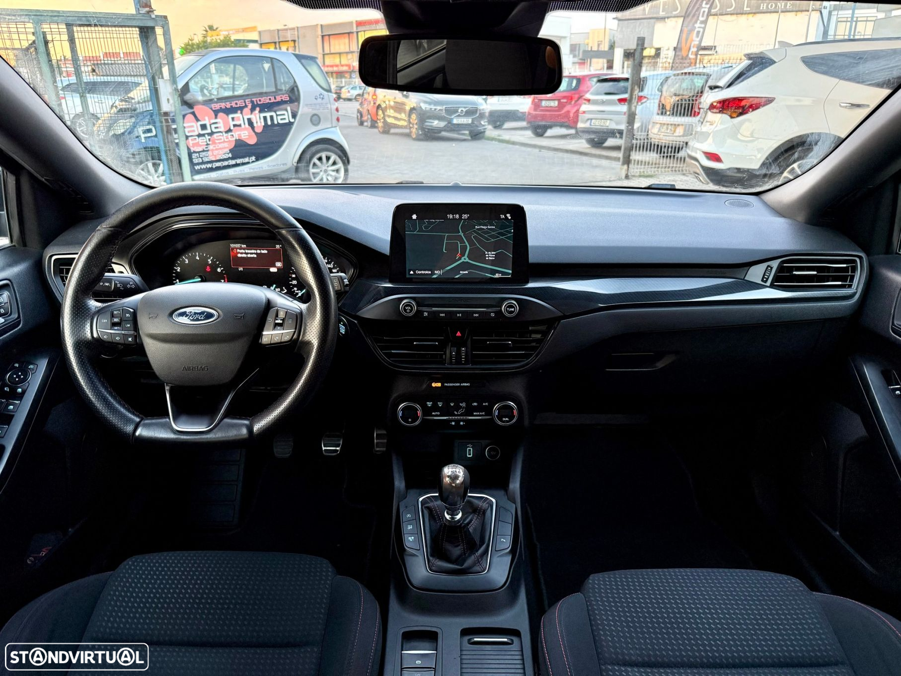 Ford Focus 1.0 EcoBoost ST-Line - 17