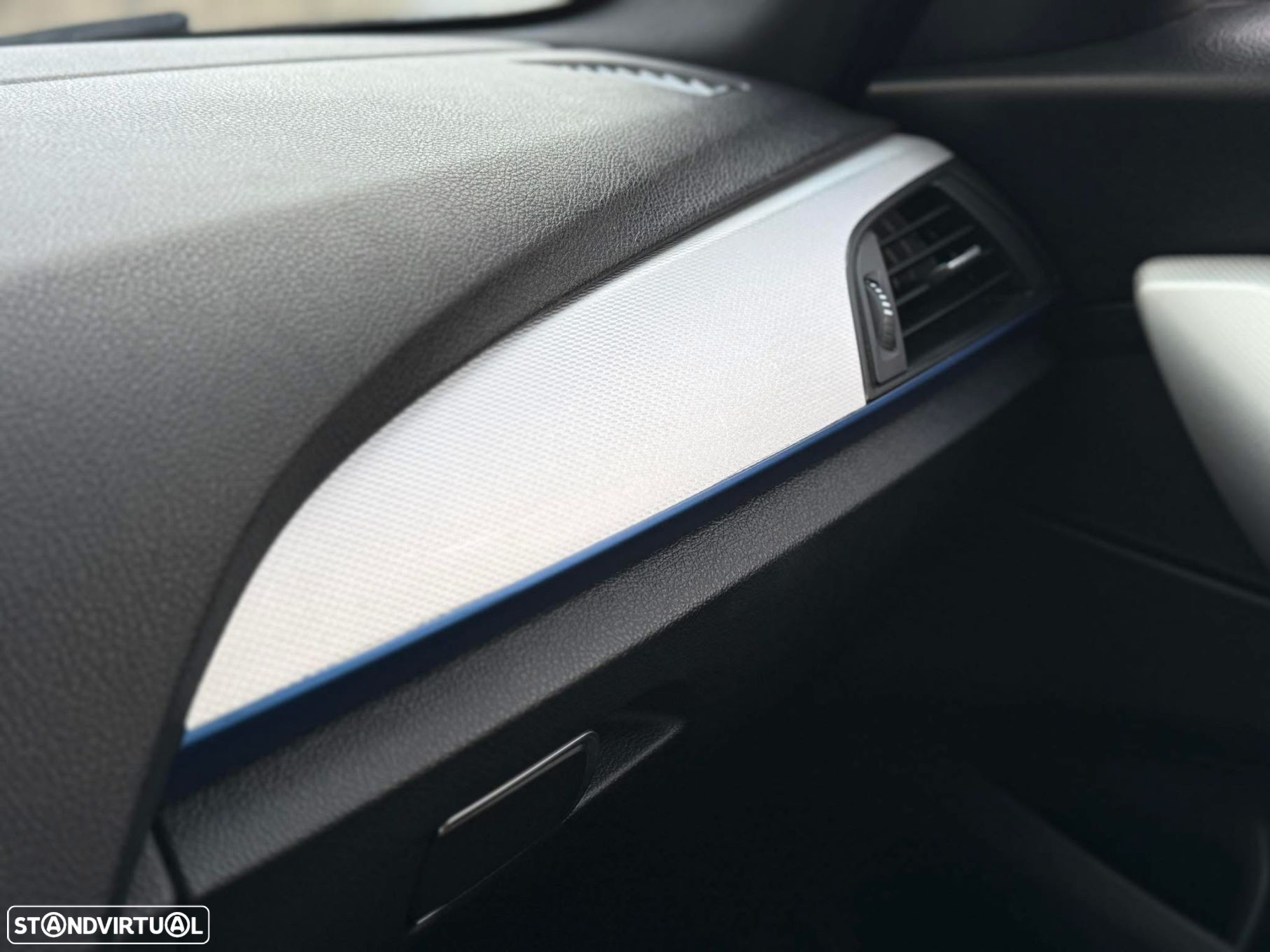 BMW 118 d Pack M Auto - 11