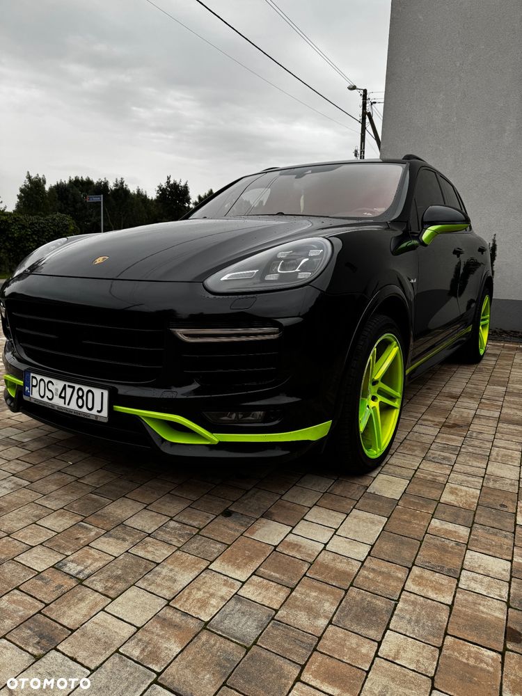 Porsche Cayenne S Diesel Platinum Edition - 9