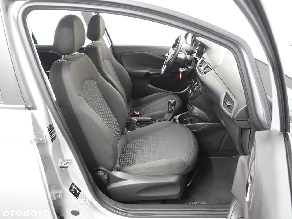 Opel Corsa 1.4 Enjoy - 24
